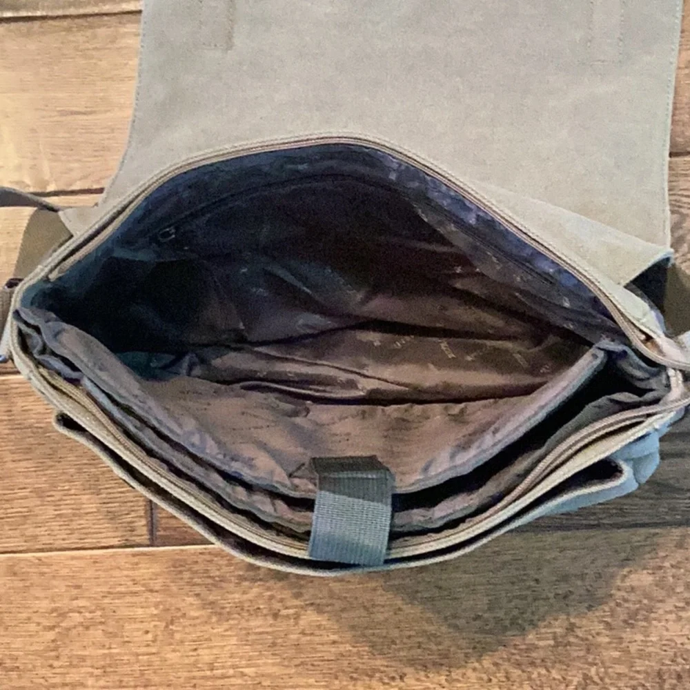 Ritelle Khaki Large Messenger Bag - Picture 8 of 11